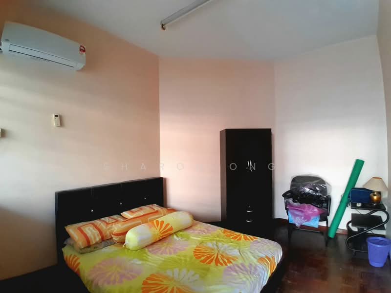 Condominium for Sale at Villamas - Sharon Ong - Bedroom - PropertyGuru.com.my