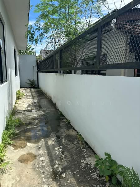Semi-Detached House for Sale in Taman Nong Chik (Johor Bahru) - Loh Kok Hui - PropertyGuru.com.my