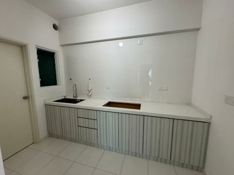 i-Santorini untuk Untuk Disewa - RM 1,600 /bulan, Mac 2026 - Kitchen - PropertyGuru.com.my