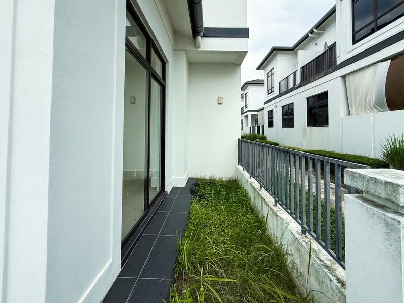2-storey Terraced House for Sale in Eco Grandeur (Puncak Alam) - Khairul Syafiq - PropertyGuru.com.my