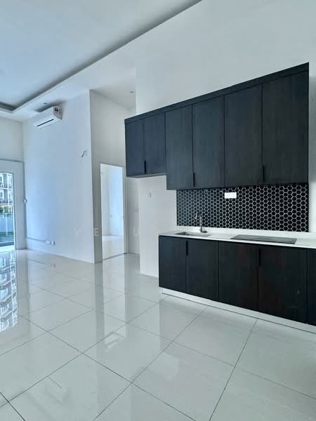 Condominium for Rent at QuayWest Residence - Venus Tan - Kitchen - PropertyGuru.com.my