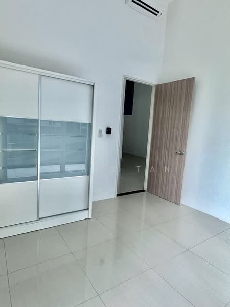 Condominium for Rent at QuayWest Residence - Venus Tan - Interior - PropertyGuru.com.my