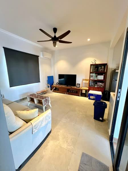 3 storey terrace corner @ Tanjung Bungah Hillside untuk Untuk Dijual - RM 3,180,000, Mac 2026 - Living Room - PropertyGuru.com.my
