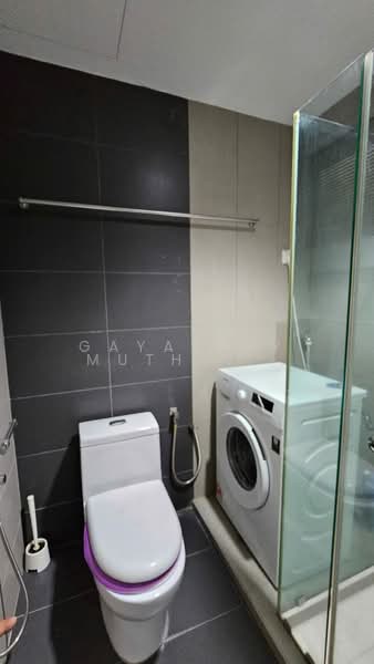 Pantai Panorama Condominiums untuk Untuk Disewa - RM 2,800 /bulan, Mac 2026 - Bathroom - PropertyGuru.com.my