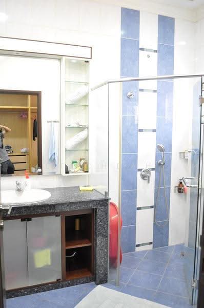 Rumah Banglo untuk Dijual di Kota Kemuning (Shah Alam) - ET Cheah - Bathroom - PropertyGuru.com.my