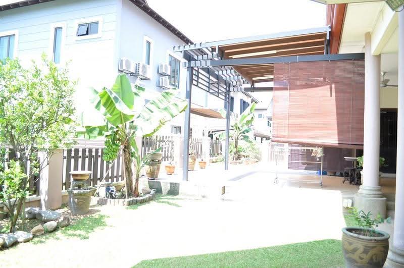 Rumah Banglo untuk Dijual di Kota Kemuning (Shah Alam) - ET Cheah - Back Garden - PropertyGuru.com.my