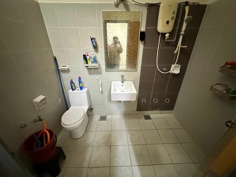 2-storey Terraced House for Sale in Bandar Tasik Puteri (Rawang) - Evelyn Khoo - Bathroom - PropertyGuru.com.my