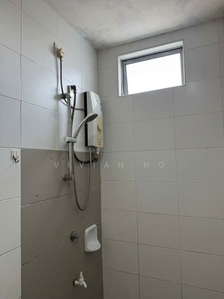 Service Residence for Rent at Tebrau City Residences - Vivian Ho - Bathroom - PropertyGuru.com.my