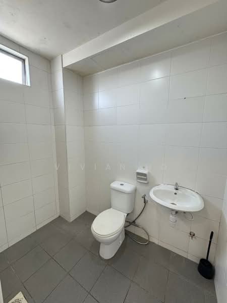 Service Residence for Rent at Tebrau City Residences - Vivian Ho - Bathroom - PropertyGuru.com.my