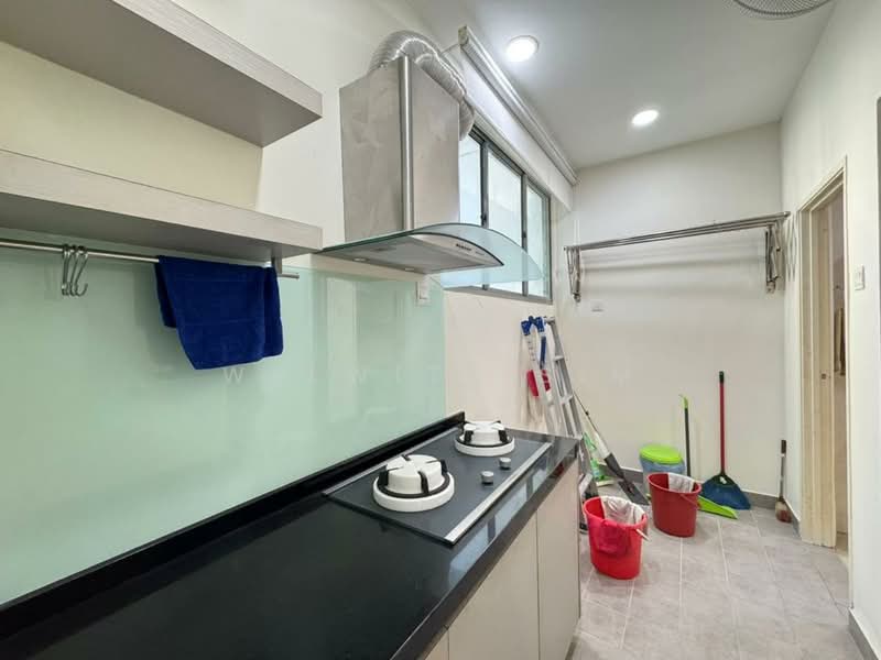 All Seasons Park untuk Untuk Disewa - RM 2,300 /bulan, Mac 2026 - Kitchen - PropertyGuru.com.my