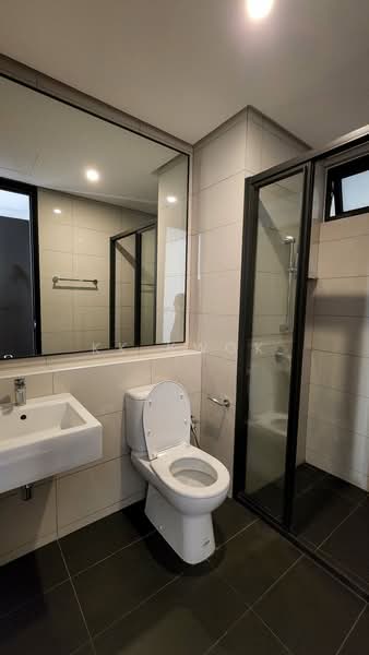 The Tamarind untuk Untuk Dijual - RM 900,000, Mac 2026 - Bathroom - PropertyGuru.com.my