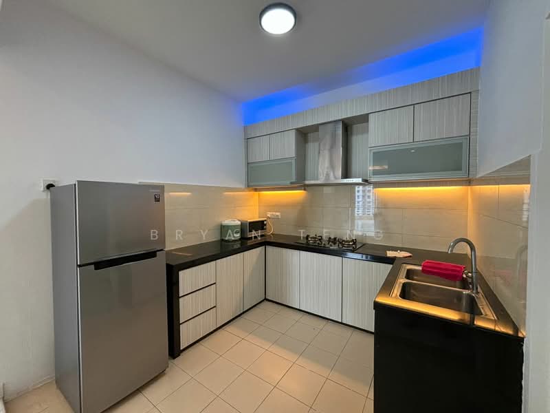 Condominium for Rent at Gold Coast Resort Condominium - Bryan Teng - Kitchen - PropertyGuru.com.my