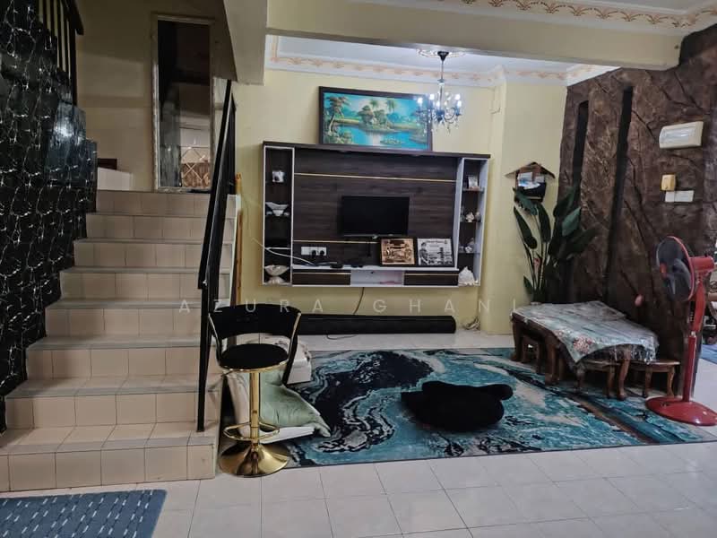 2-storey Terraced House for Sale in Kepala Batas (Penang) - Azura Ghani - Living Room - PropertyGuru.com.my
