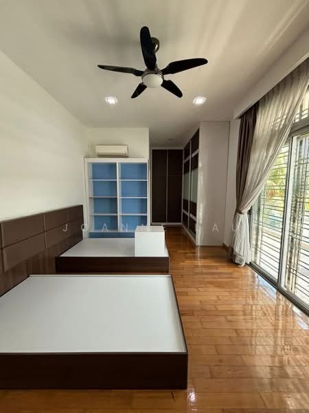 2.5-storey Terraced House for Sale in Taman Sutera Utama (Skudai) - Joanne Lau - Bedroom - PropertyGuru.com.my