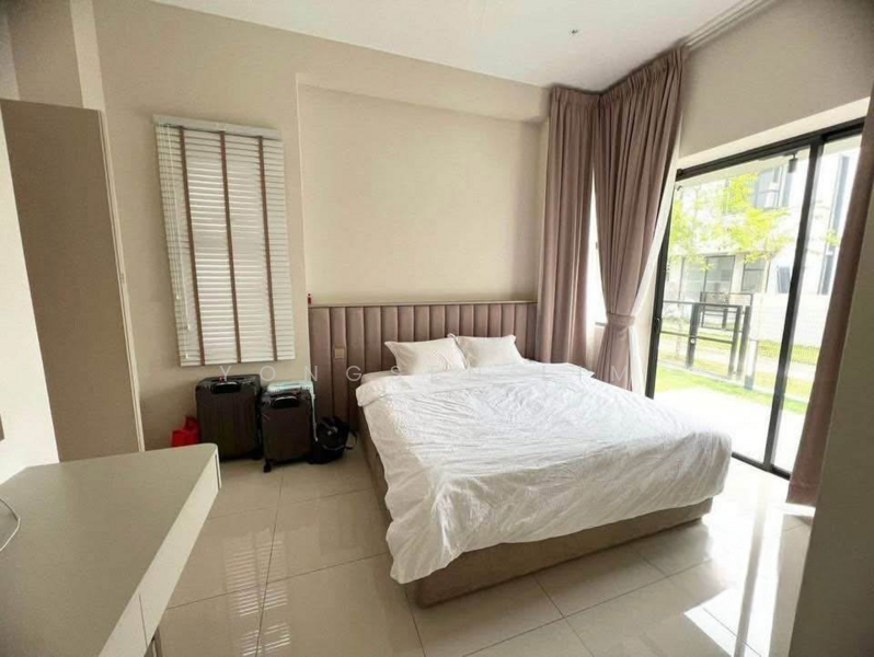 Semi-Detached House for Sale in Bandar Tropicana Aman (Telok Panglima Garang) - Yongsen Lim - Bedroom - PropertyGuru.com.my