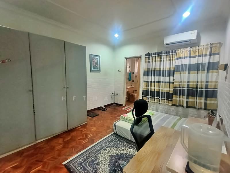 Semi-Detached House for Sale in Bandar Baru Sri Petaling (Sri Petaling) - Hetha Chan - Bedroom - PropertyGuru.com.my
