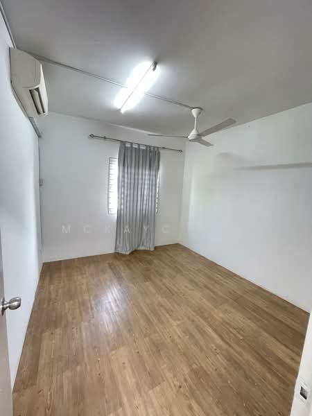 Rumah Teres 2 Tingkat untuk Disewa di Dengkil (Selangor) - MckayC TEH - Interior - PropertyGuru.com.my