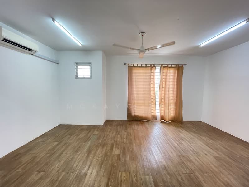 Rumah Teres 2 Tingkat untuk Disewa di Dengkil (Selangor) - MckayC TEH - Interior - PropertyGuru.com.my
