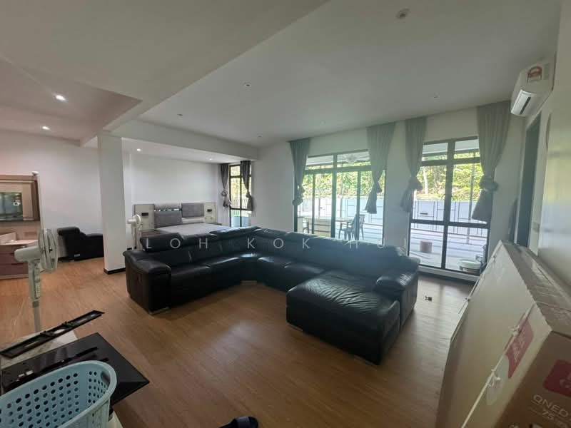 Semi-Detached House for Sale in East Ledang (Iskandar Puteri (Nusajaya)) - Loh Kok Hui - Living Room - PropertyGuru.com.my