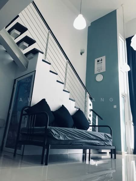 The Scott Garden SOHO untuk Untuk Disewa - RM 1,700 /bulan, Mac 2026 - Living Room - PropertyGuru.com.my