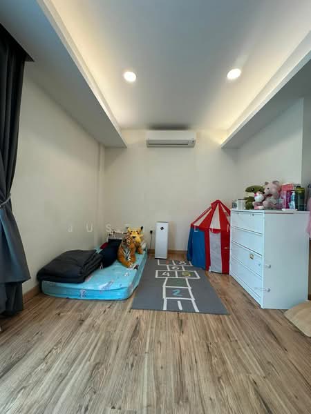 2-storey Terraced House for Sale in Seremban (Negeri Sembilan) - Justin Lim - Bedroom - PropertyGuru.com.my
