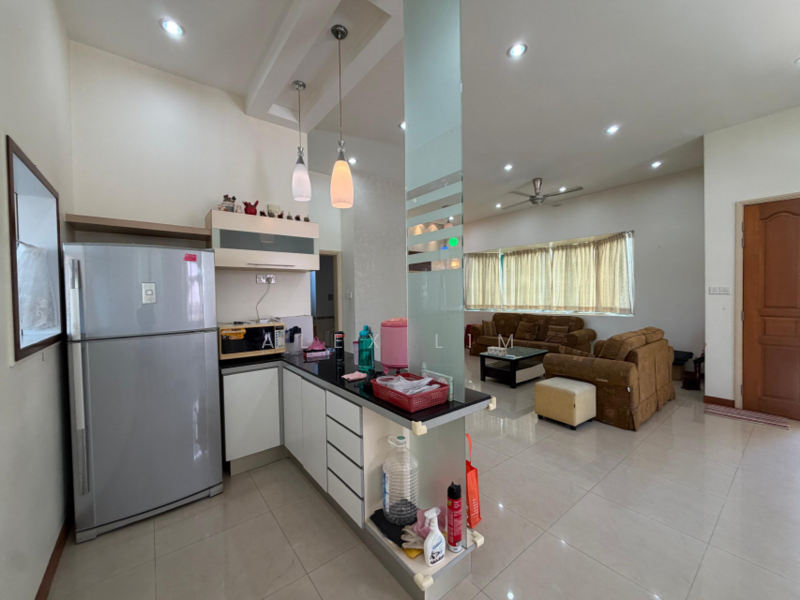 Condominium for Rent at Tanjung Park Condominium - Alex Lim - Kitchen - PropertyGuru.com.my