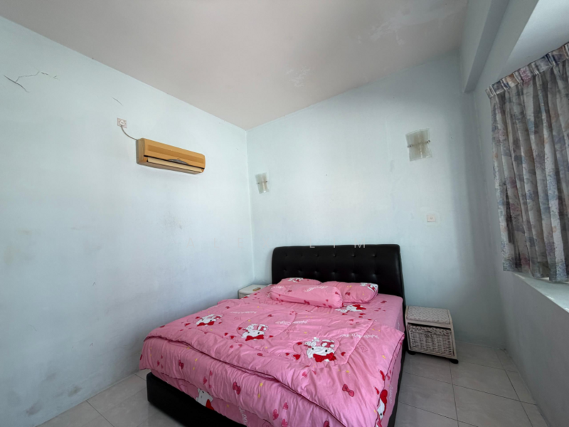Condominium for Rent at Tanjung Park Condominium - Alex Lim - Bedroom - PropertyGuru.com.my