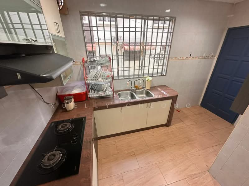 Nusa Bestari Nusas Bestaris untuk Untuk Disewa - RM 2,500 /bulan, Mac 2026 - Kitchen - PropertyGuru.com.my