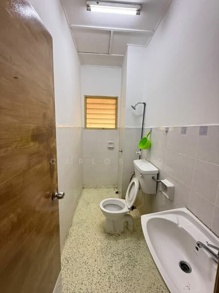 D'Palma untuk Untuk Disewa - RM 1,299 /bulan, Apr 2026 - Bathroom - PropertyGuru.com.my