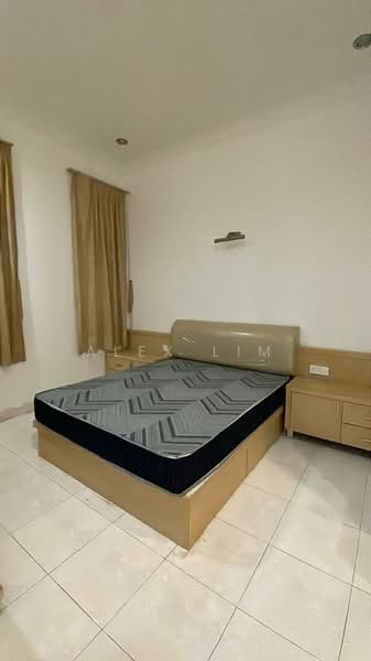 Condominium for Rent at Tanjung Park Condominium - Alex Lim - Bedroom - PropertyGuru.com.my
