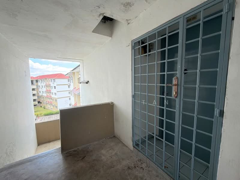 Rumah Pangsa Permas Jaya untuk Untuk Dijual - RM 220,000, Mac 2026 - Exterior - PropertyGuru.com.my