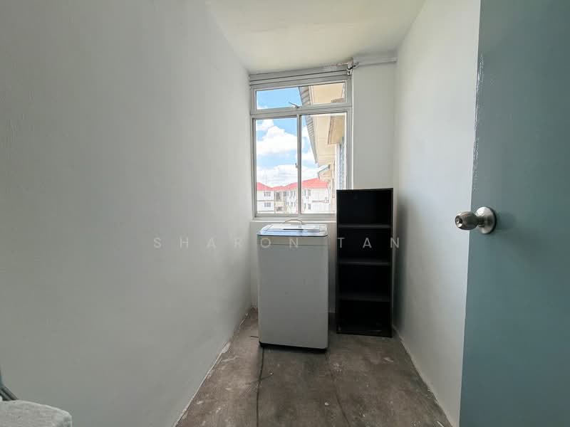 Rumah Pangsa Permas Jaya untuk Untuk Dijual - RM 220,000, Mac 2026 - Interior - PropertyGuru.com.my