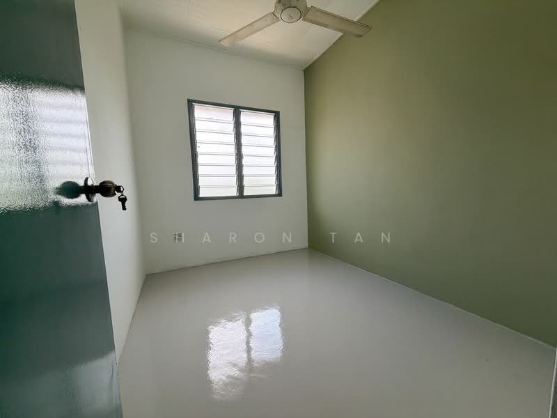 Rumah Pangsa Permas Jaya untuk Untuk Dijual - RM 220,000, Mac 2026 - Interior - PropertyGuru.com.my