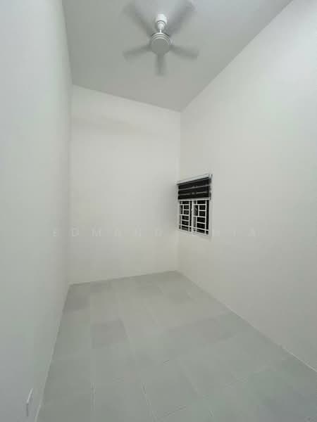 Residensi Sateria untuk Untuk Disewa - RM 1,600 /bulan, Mac 2026 - Interior - PropertyGuru.com.my