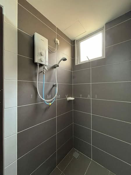 Service Residence for Rent at KSL Residence @ Daya - Tommy Tai - Bathroom - PropertyGuru.com.my