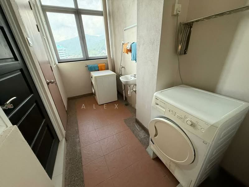 Fettes Residence untuk Untuk Disewa - RM 5,500 /bulan, Mac 2026 - Balcony - PropertyGuru.com.my