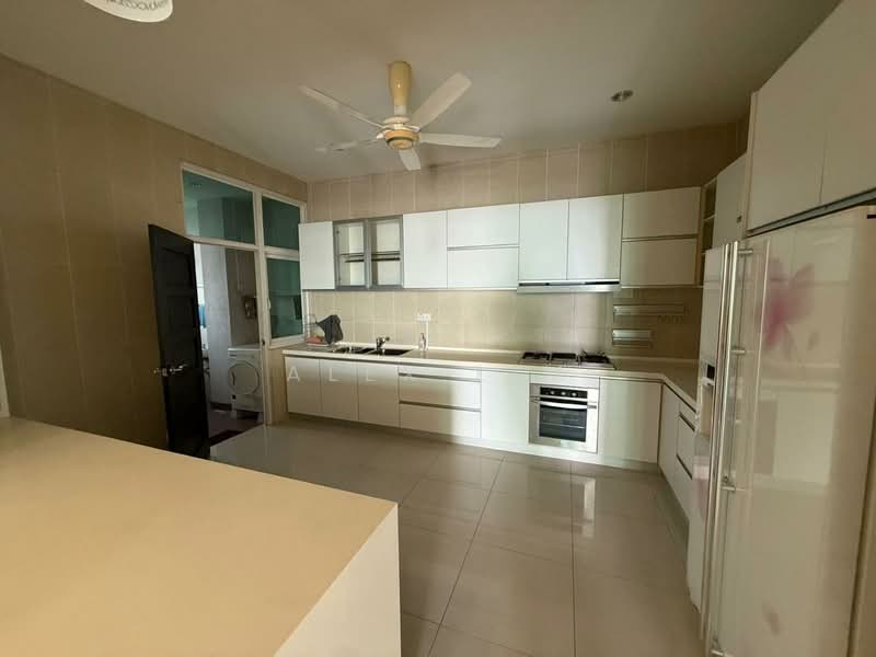 Fettes Residence untuk Untuk Disewa - RM 5,500 /bulan, Mac 2026 - Kitchen - PropertyGuru.com.my