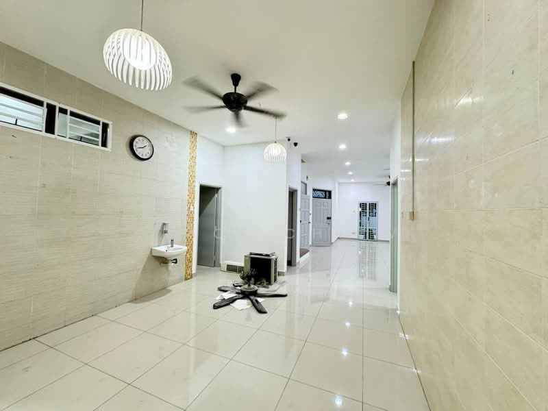 Semi-Detached House for Rent in Taman Desa Tebrau (Tebrau) - Grace Chiew - Interior - PropertyGuru.com.my