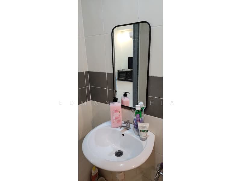 Apartment for Rent at Putra Suria Residence - Edmand Chia - Bathroom - PropertyGuru.com.my