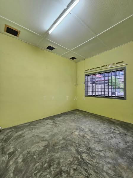 1-storey Terraced House for Sale in Taman Johor Jaya (Johor Bahru) - TY Tan - Interior - PropertyGuru.com.my