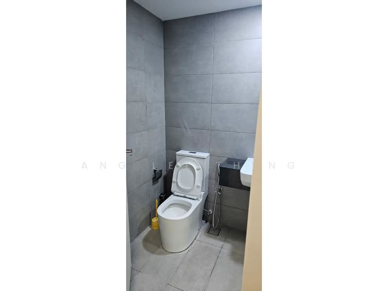 Waterside Residence untuk Untuk Disewa - RM 2,600 /bulan, Mac 2026 - Bathroom - PropertyGuru.com.my