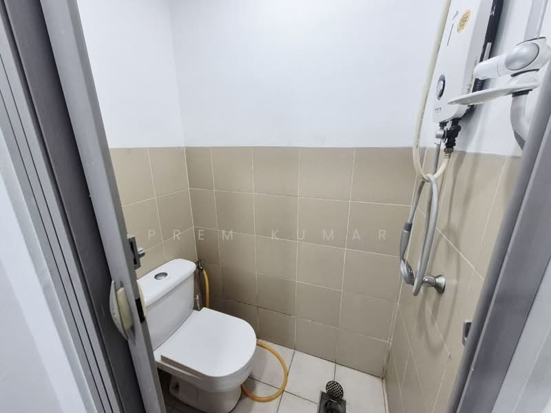Kondominium untuk Dijual di Suasana Sentral Loft - Prem Kumar - Bathroom - PropertyGuru.com.my