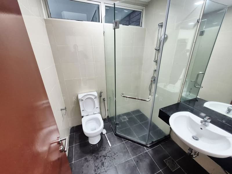 Kondominium untuk Dijual di Suasana Sentral Loft - Prem Kumar - Bathroom - PropertyGuru.com.my