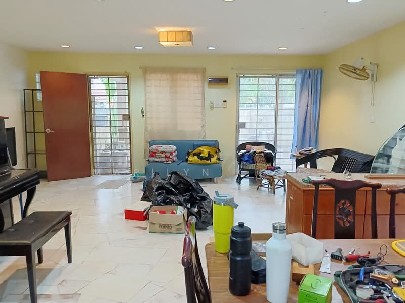 2-storey Terraced House for Rent in Puchong (Selangor) - Marilyn Khor - Living Room - PropertyGuru.com.my