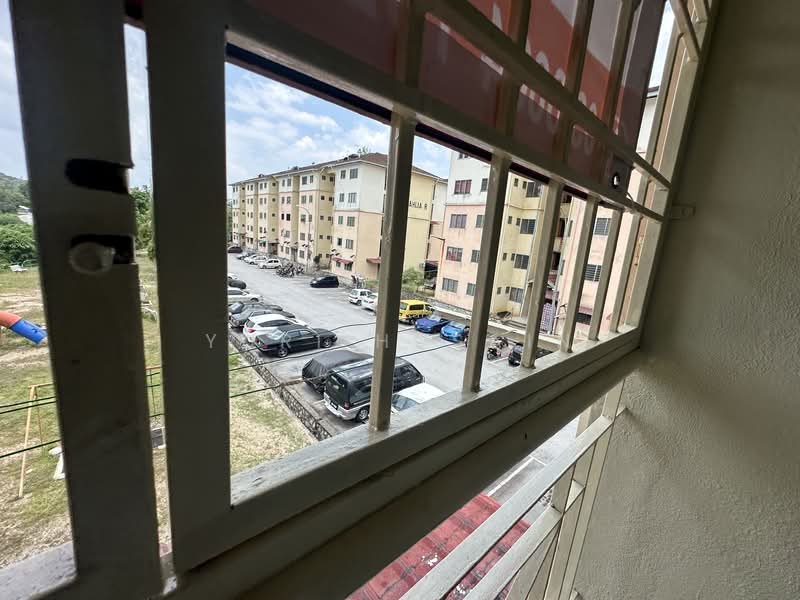 Flat for Rent at Dahlia - YURI HUSAIN - PropertyGuru.com.my
