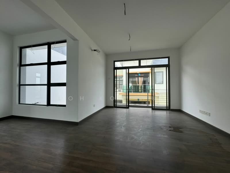 Taman Desa Tebrau untuk Untuk Dijual - RM 2,090,000, Mac 2026 - Living Room - PropertyGuru.com.my