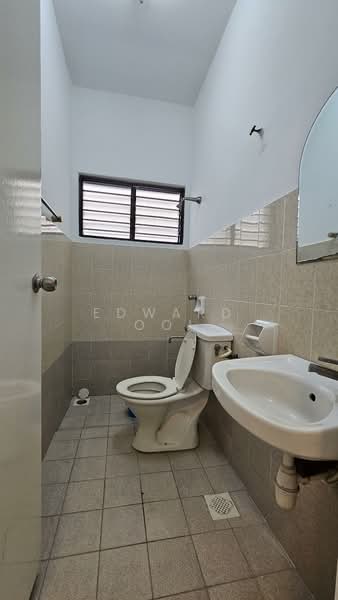 2-storey Terraced House for Sale in Damai Rasa (Cheras) - Edward Ooi - Bathroom - PropertyGuru.com.my