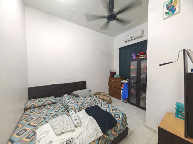1-storey Terraced House for Sale in Skudai (Johor) - Lesley Tan - Bedroom - PropertyGuru.com.my