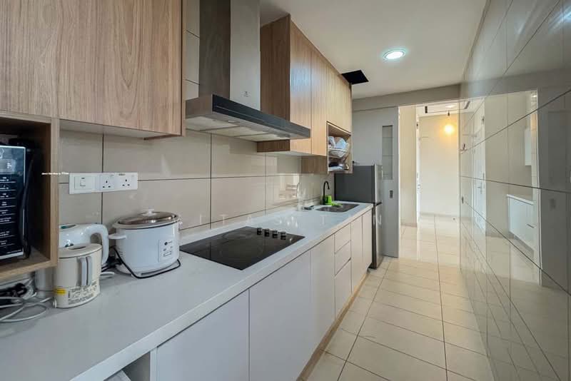 Service Residence for Sale at The Park Sky Residence - Vitas Tan - Kitchen - PropertyGuru.com.my