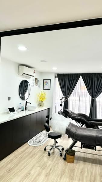 Shop / Office for Sale in Pusat Bandar Puchong (Puchong) - D Wong - Interior - PropertyGuru.com.my